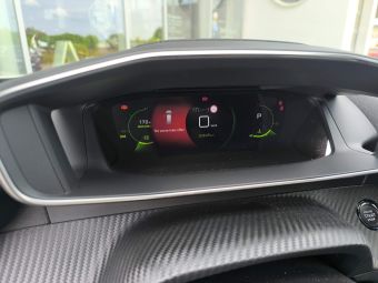 Foto Nummer 17: PEUGEOT 2008