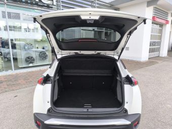 Foto Nummer 6: PEUGEOT 2008